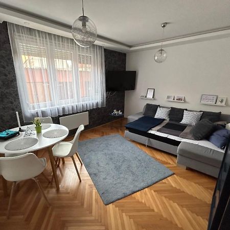 Gabend'I Apartman Eger Exterior photo